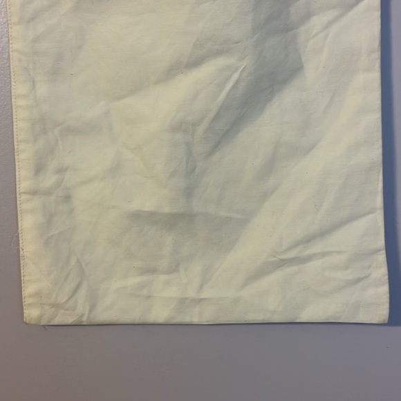 Quoddy Cream Dust Bag With Leather Brand Tag Drawstring Closure - Picture 10 of 12